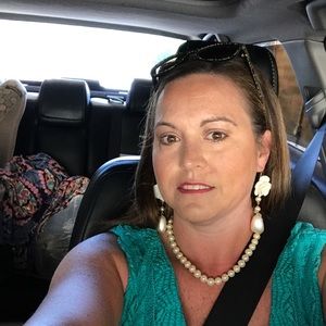 Meet your Posher, Carla